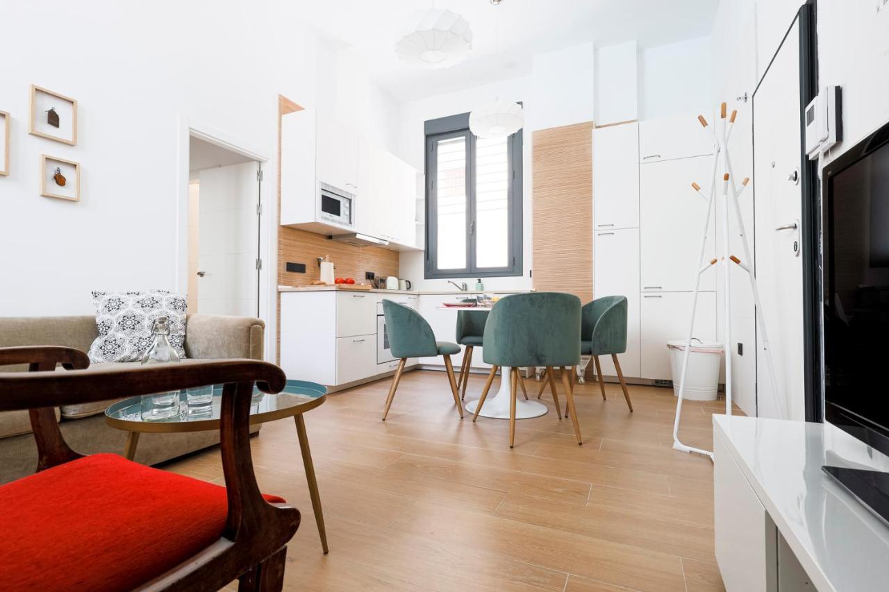 Oasis In The Heart Of Seville - 2 Bedroom Apt מראה חיצוני תמונה